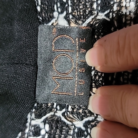 MOD Lusive Size S Black & White Cardigan Sweater with Pockets, Gently Used Cond. - Picture 11 of 12